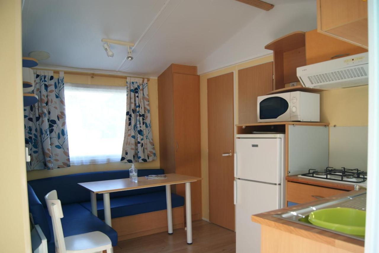 Camping Le Chambron Condorcet Екстериор снимка