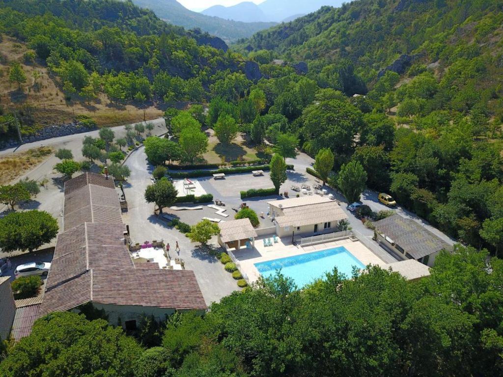 Camping Le Chambron Condorcet Екстериор снимка