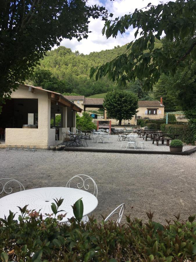 Camping Le Chambron Condorcet Екстериор снимка